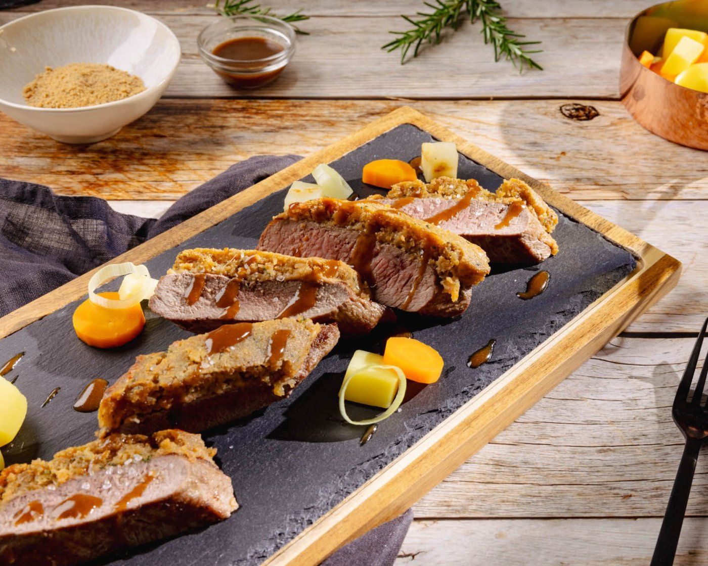 Schweinefilet im Blätterteig - Fleisch - Rezepte - Rezepte &amp; Tipps ...