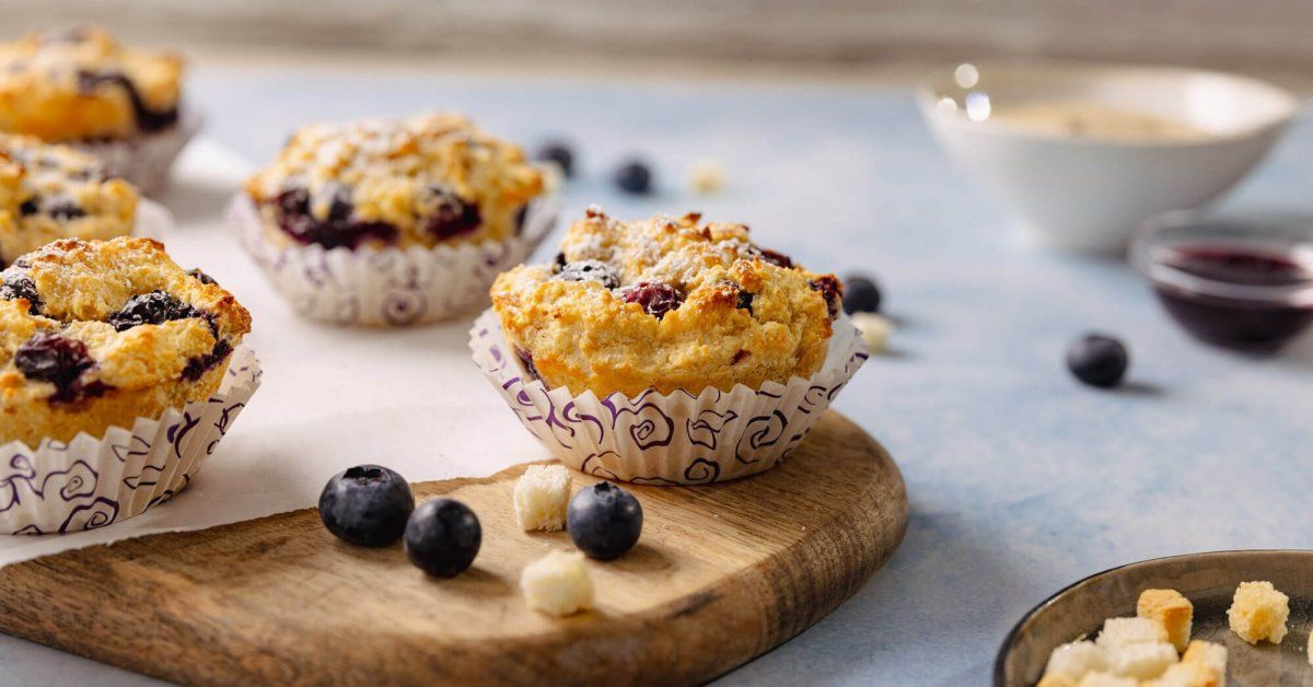 Apple and blueberry muffins - Desserts - Recipes - Recipes & Tips - Leimer Website